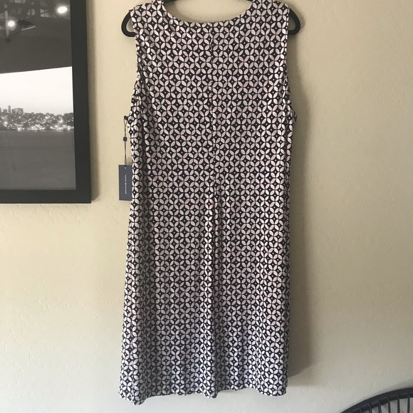 Tommy Hilfiger Crew Neck Sleeveless Geo Print - Picture 4 of 4